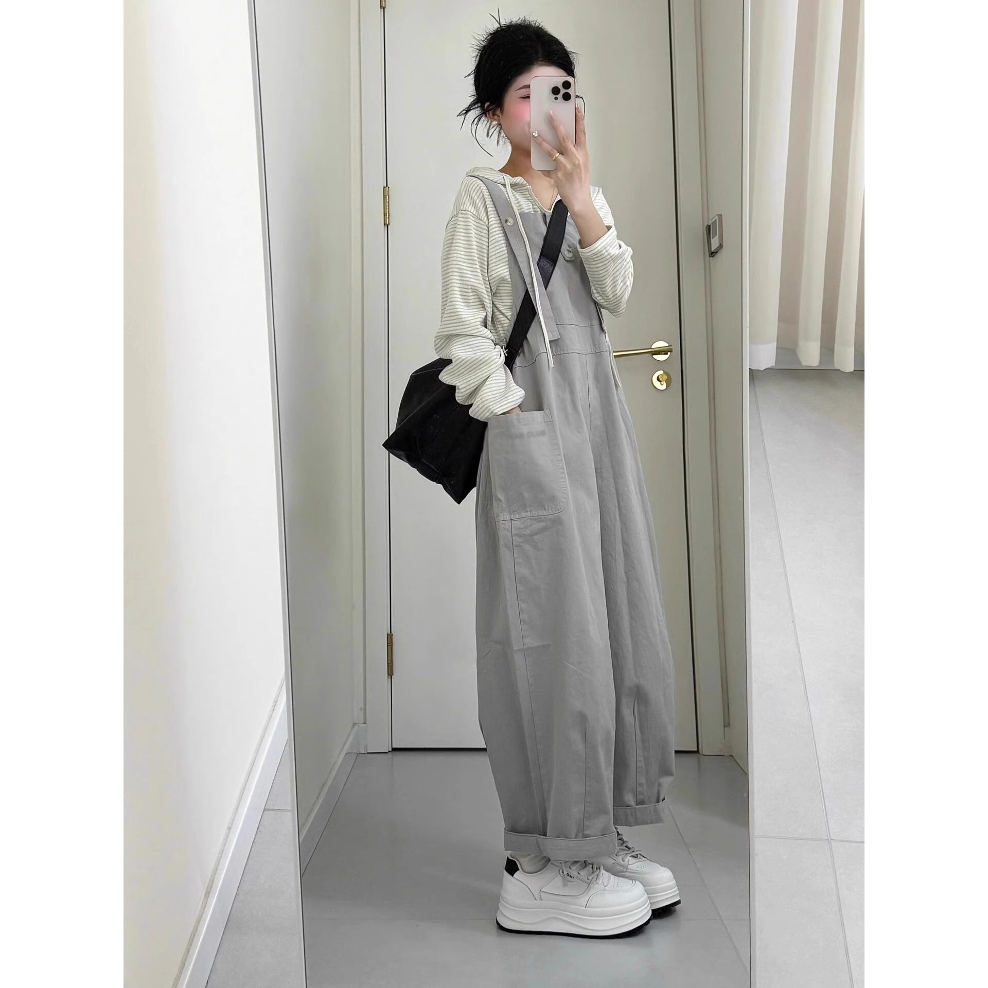 灰色工装背带裤女2025夏季新款美式复古慵懒风休闲阔腿连体裤