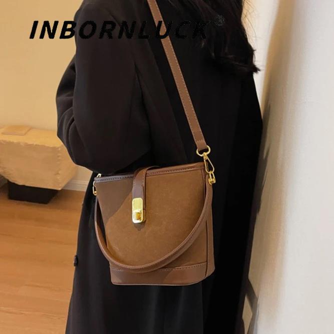 2025新款秋冬复古斜挎包今年流行小包包女包高级感磨砂手提水桶包