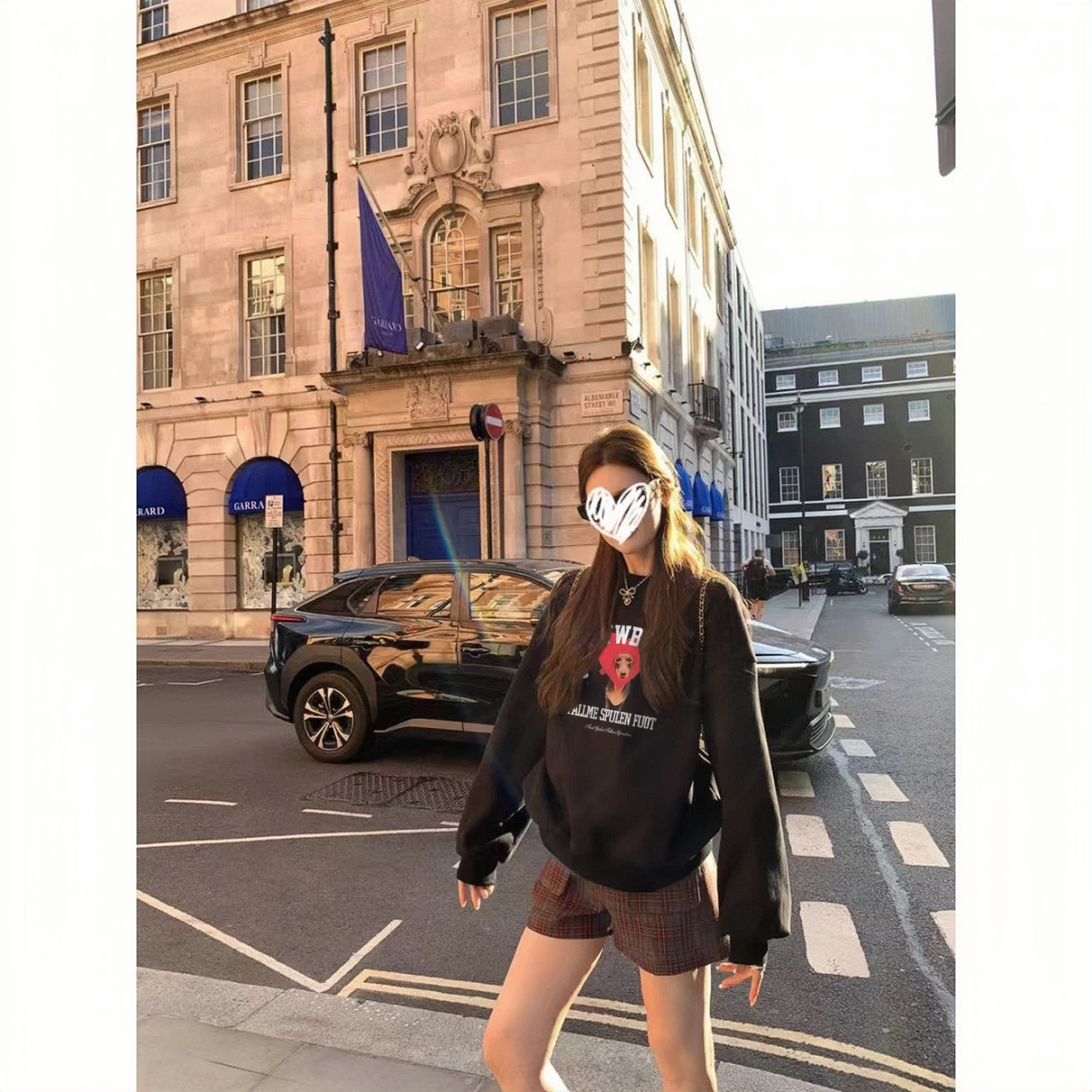 YWBY秋冬款加绒圆领美式爱心狗印花卫衣女百搭宽松显瘦长袖上衣