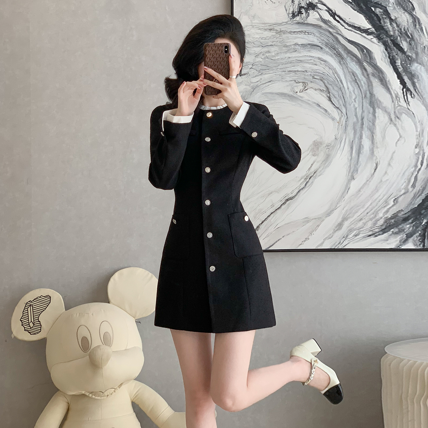 秋季新款法式千金小香风收腰连衣裙女气质高级感简单大方长袖裙子