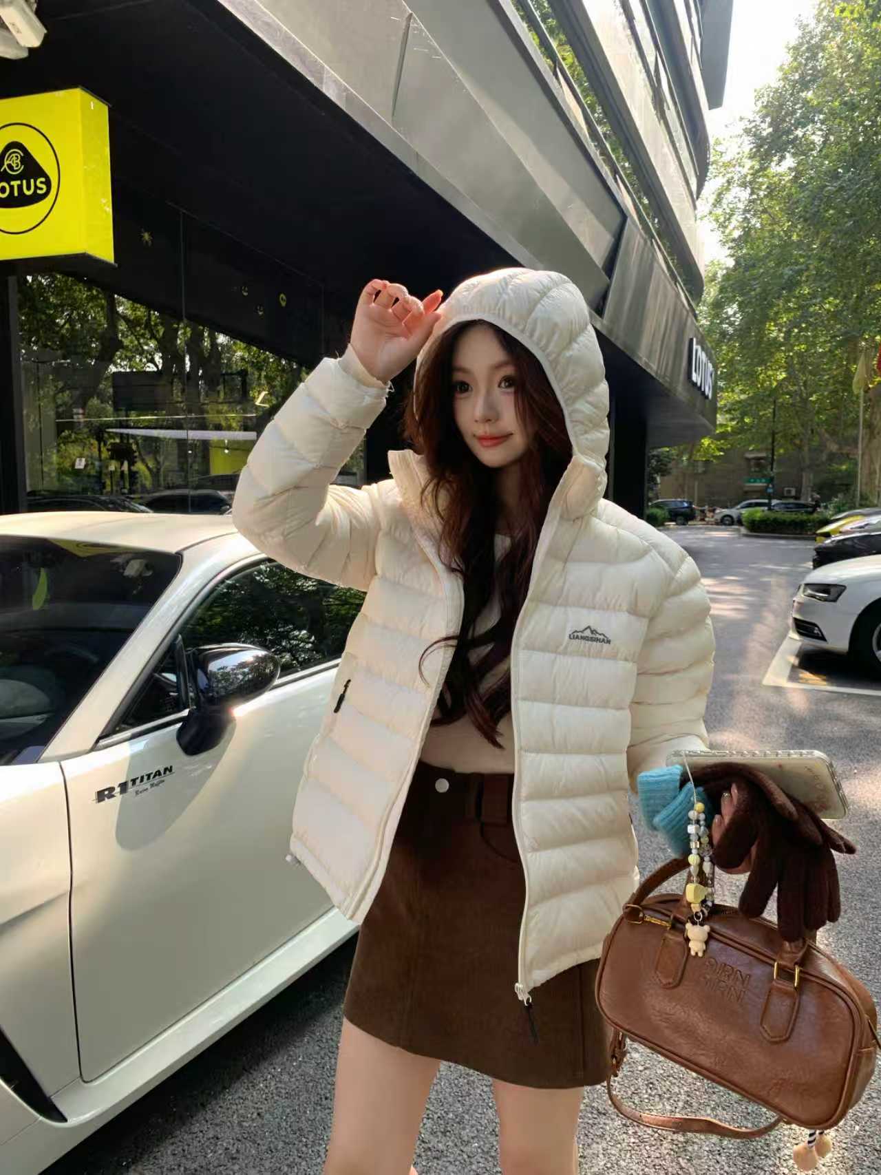 95新国标白鸭绒轻薄排骨羽绒服短款2025新款男女连帽外套