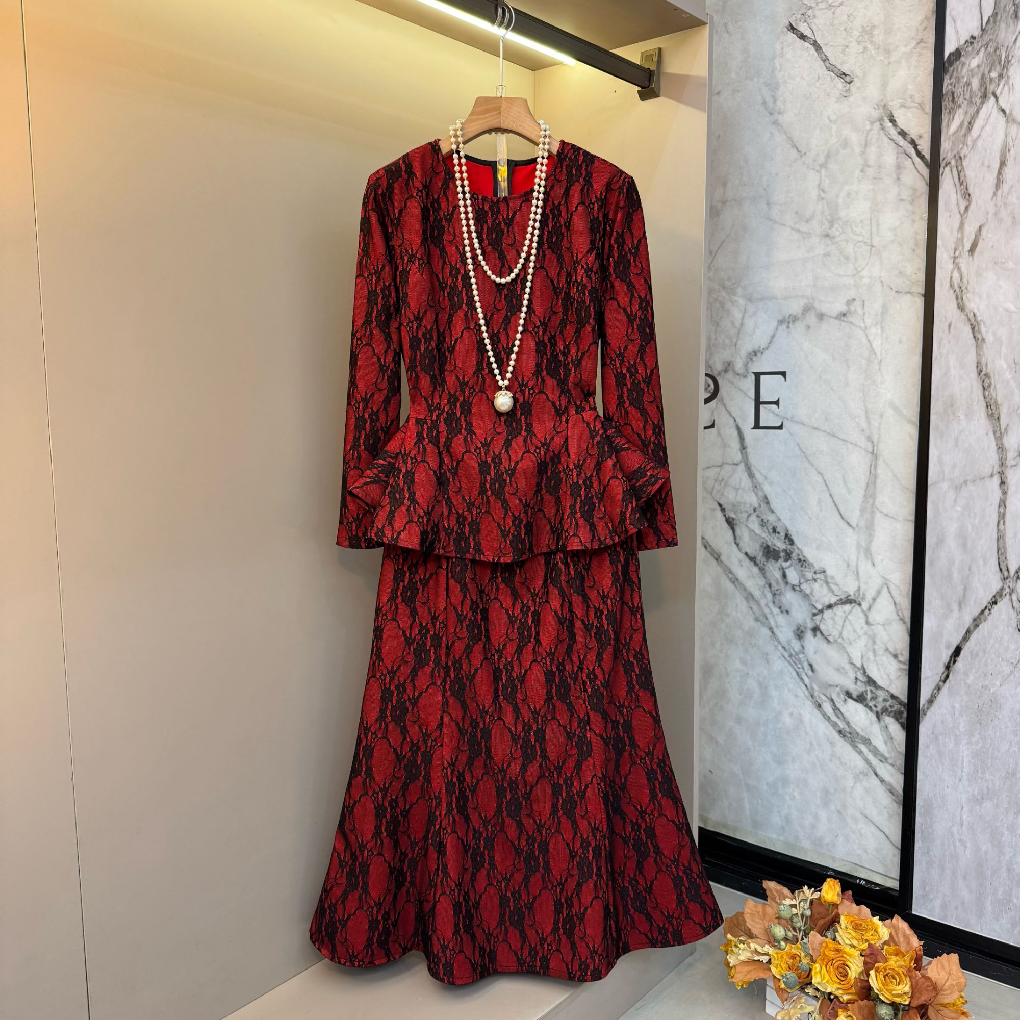 2025轻奢法式优雅微胖蕾丝名媛风胖mm气质显瘦上衣+半裙套装7285