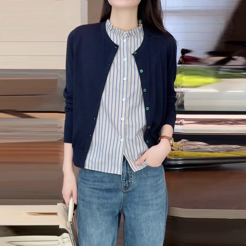 秋季女盐系轻熟两件套条纹无袖背心衬衫时尚显瘦圆领针织罩衫套装