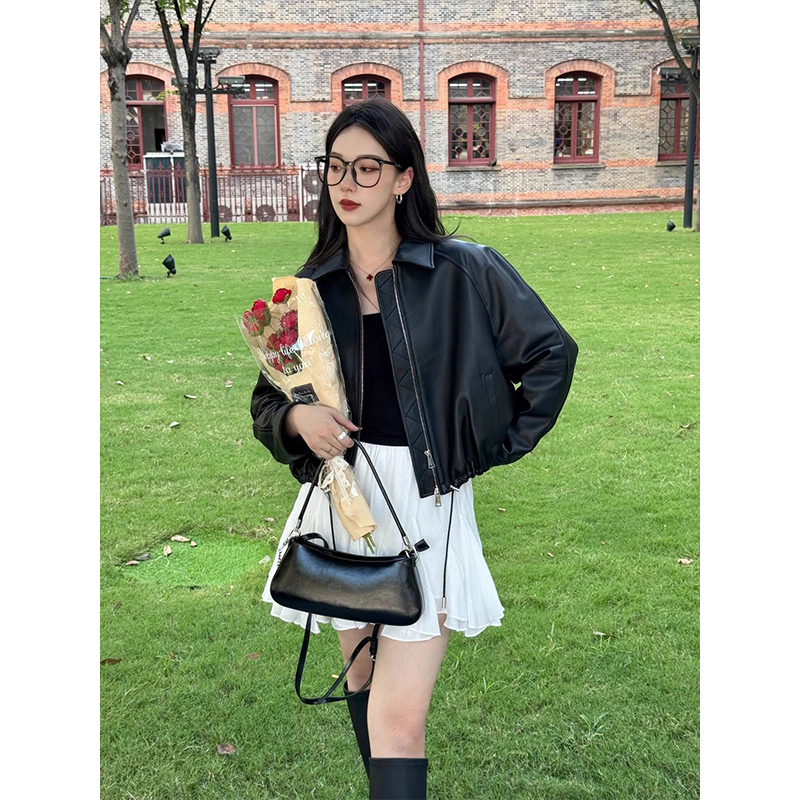 高级感黑色复古皮衣外套女秋季新款设计感韩系休闲短款夹克上衣潮