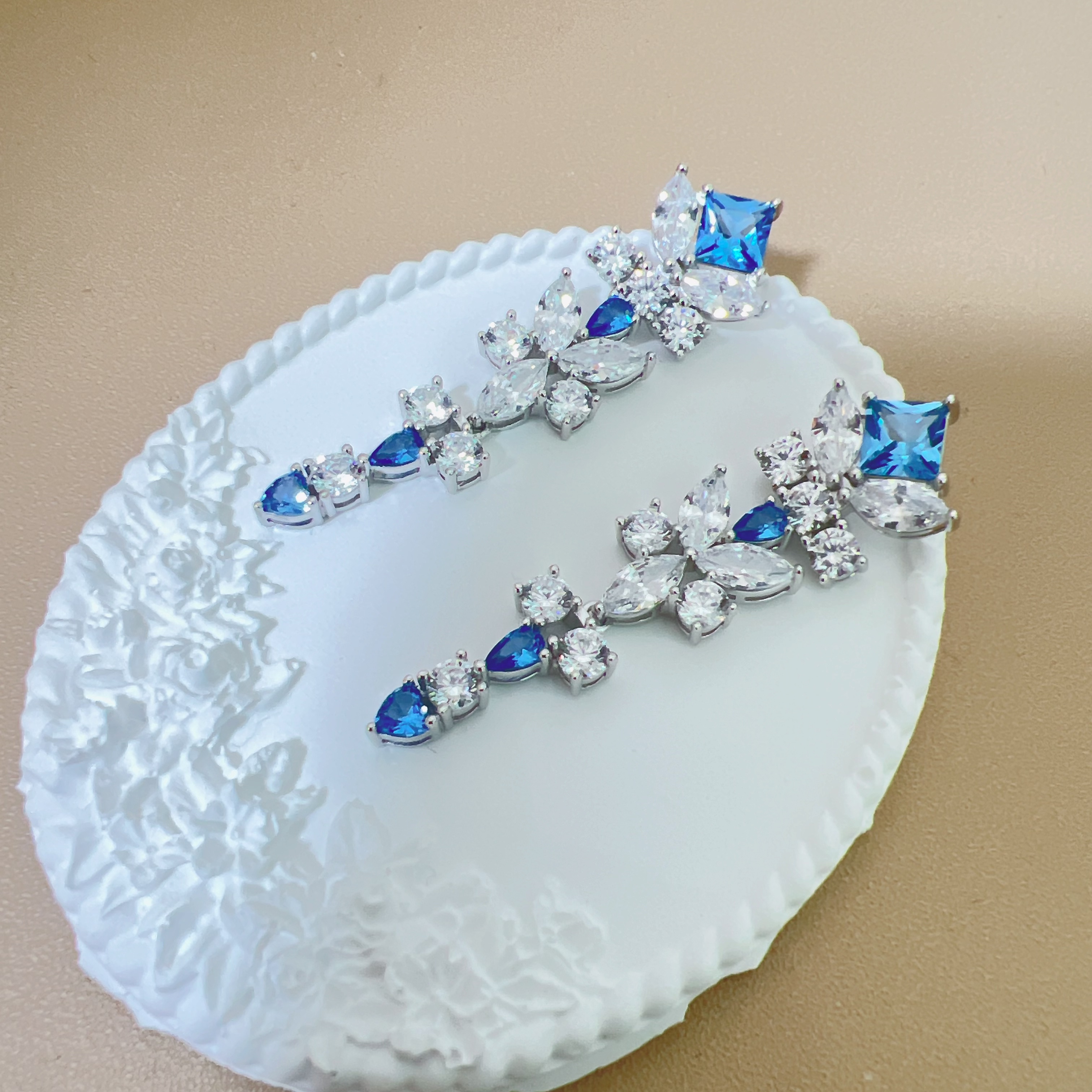 925银合成锆石耳饰 WBLH 精致气质钻钻流苏耳环