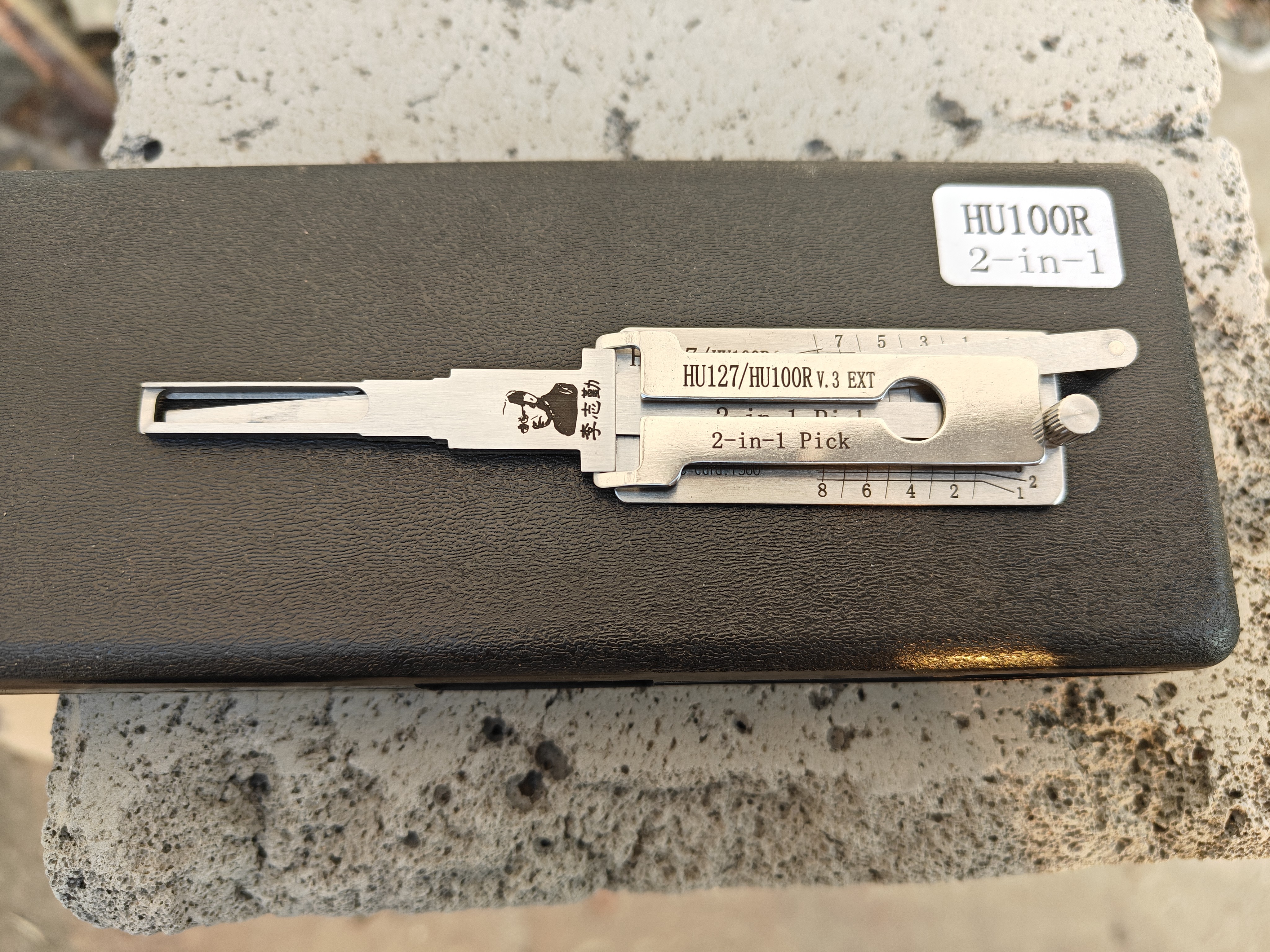 李氏李志勤HU100R二合一宝马维修工具