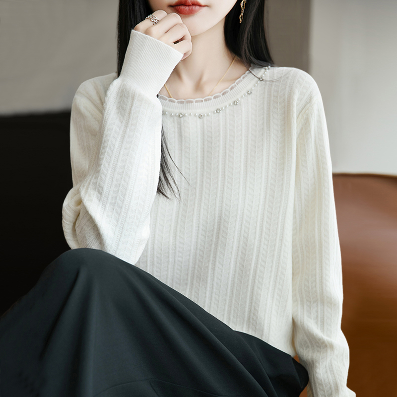 拉夏贝尔蕾丝针织打底衫女2025春秋新款时尚珠钉领口套头长袖上衣