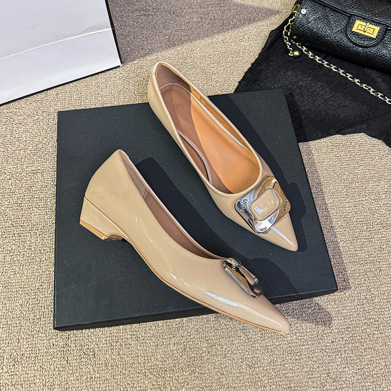 新款尖头法式常规款镶嵌方根高跟鞋方扣粗跟职业黑色低跟2028-64