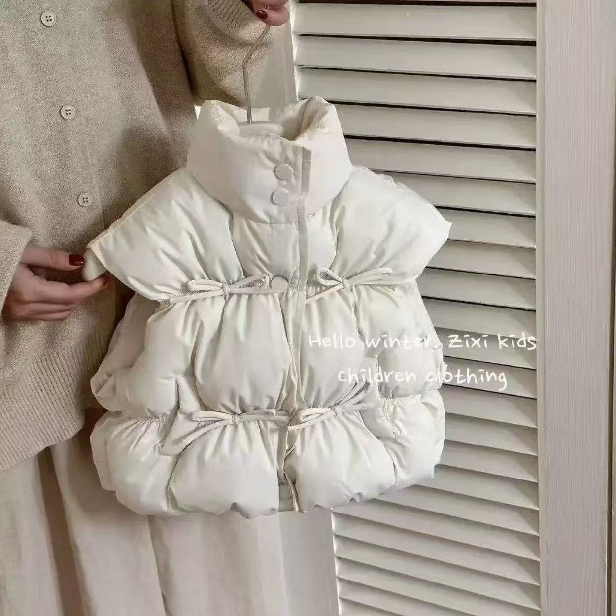 新款女童外穿棉马甲加厚秋冬季中小童保暖棉背心女宝宝洋气坎肩