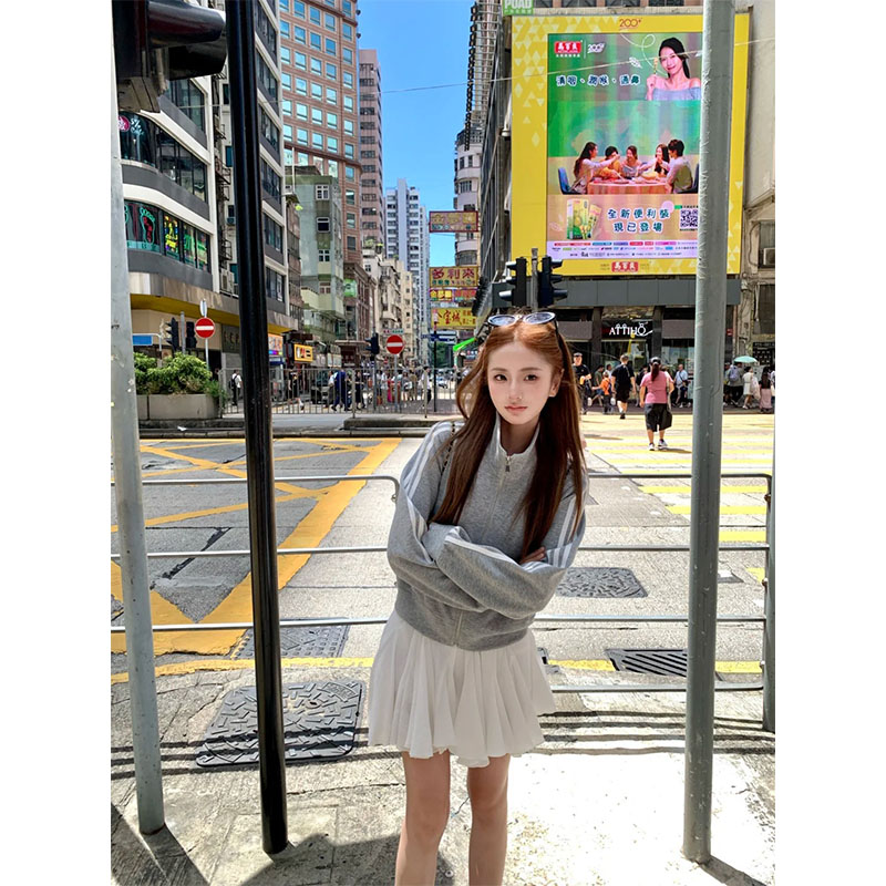 早秋季新款修身显瘦网红穿搭设计感通勤风外套上衣气质时尚半身裙