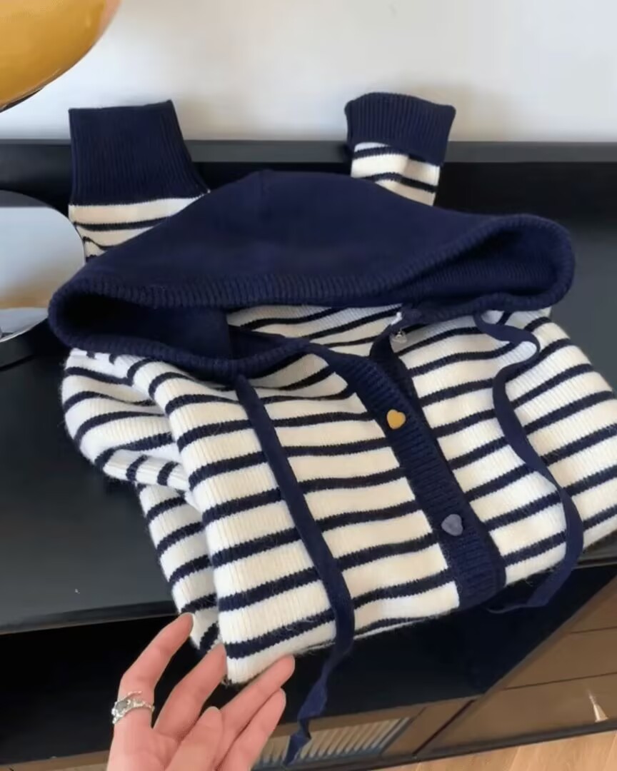 2025百搭韩系撞色拼接条纹连帽长袖针织开衫毛衣外套女早秋上衣