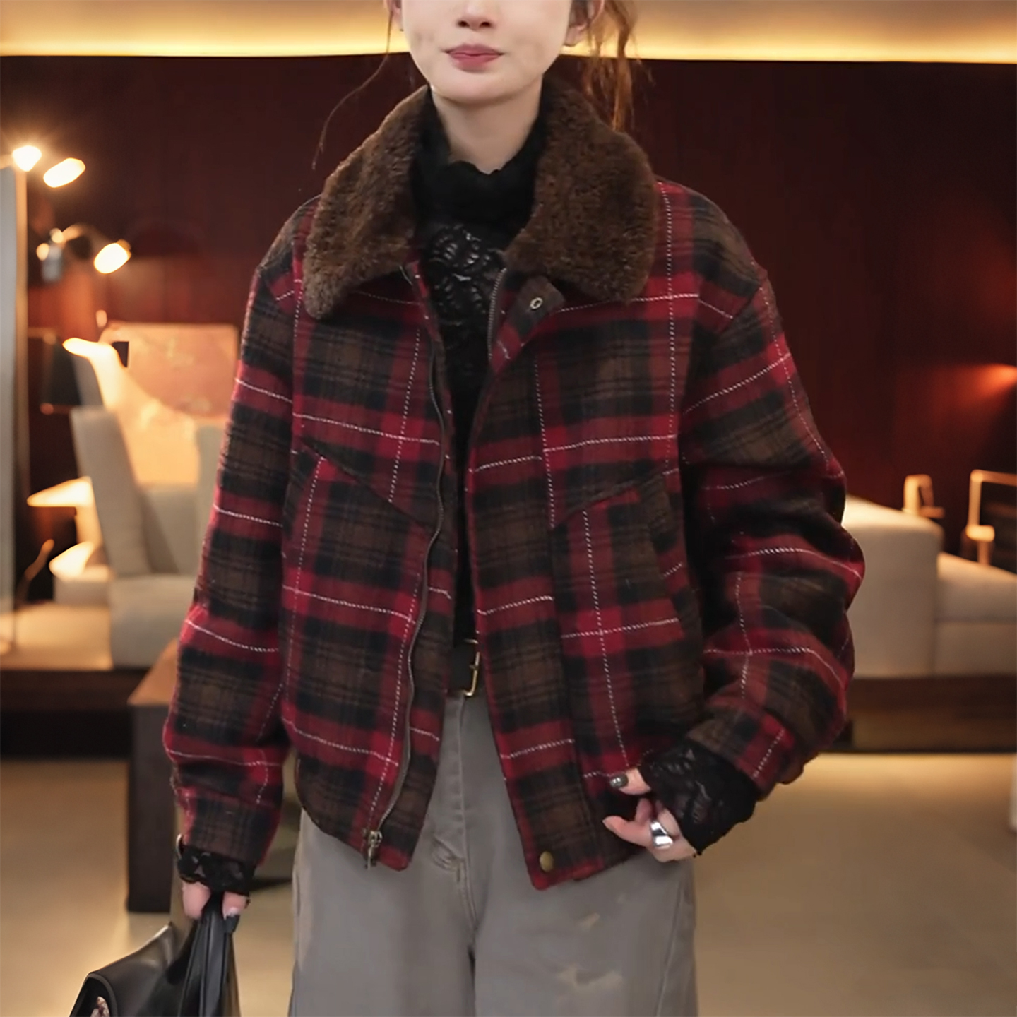 复古格纹毛领长袖外套女2025秋冬季新款高级时尚独特好看漂亮上衣