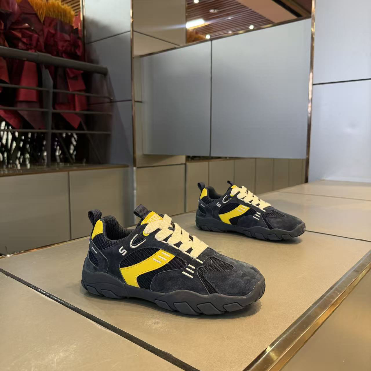 秋季新款皮网拼接低帮德训男鞋百搭潮户外休闲软底阿甘鞋秋冬鞋子