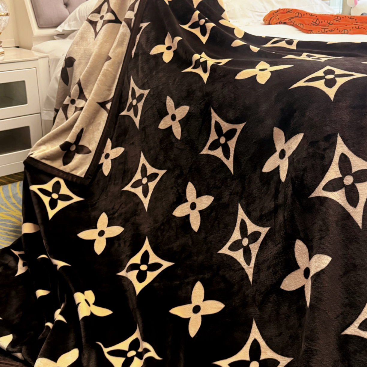 双层四叶草老花款空调毯办公室午睡毯双层双面加厚保暖冬季法兰绒