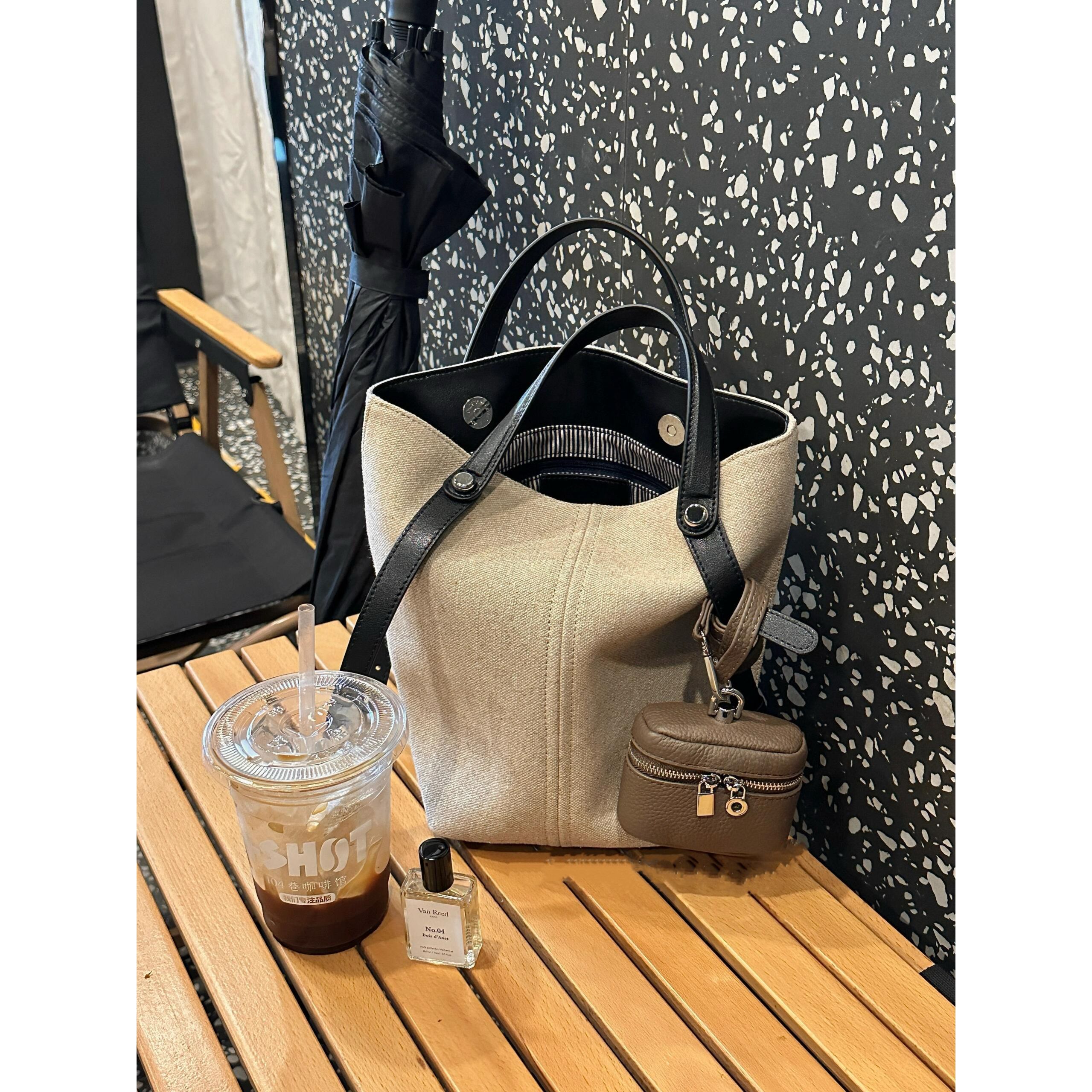 2025新款小众设计单肩包手提包复古大容量高级感水桶托特包包通勤