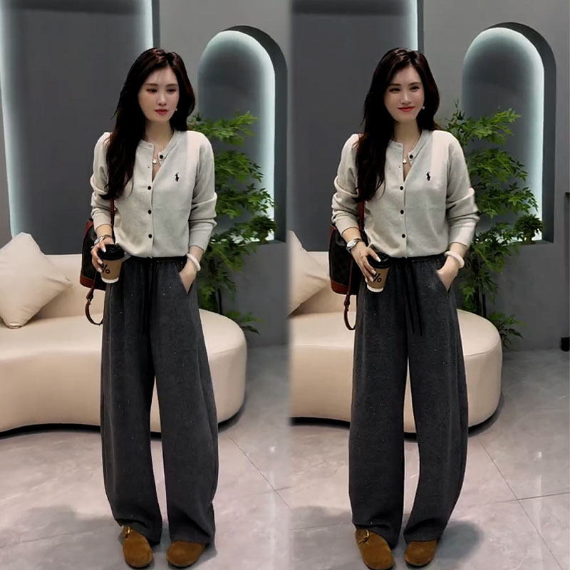 2025秋季新款设计感时尚百搭显瘦长袖开衫女搭配休闲阔腿裤两件套