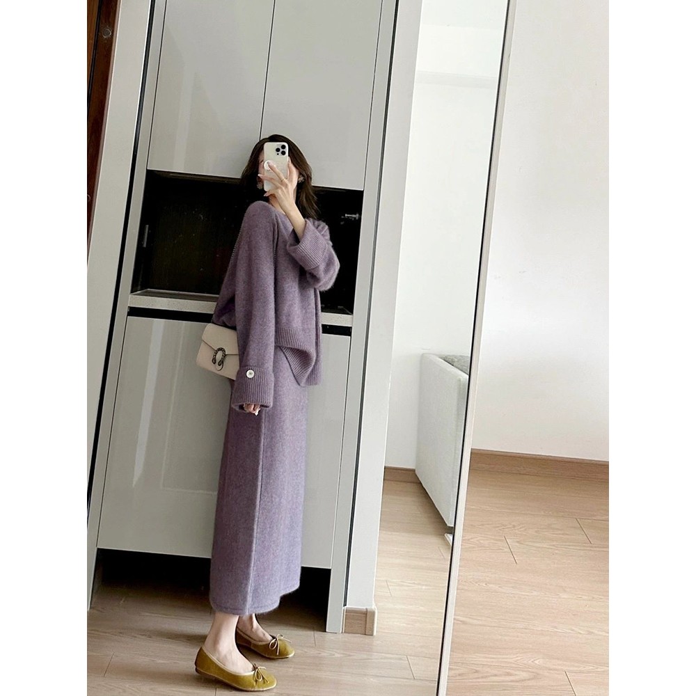 毛衣女款爆款2025新款冬装奢华感小香风紫色针织衫半身裙洋气套装