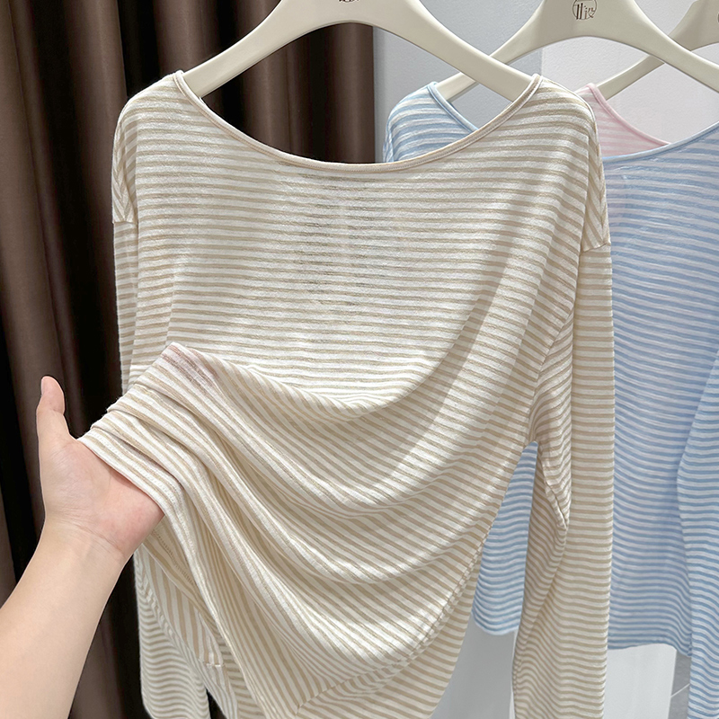 小众咖色圆领长袖上衣女软糯亲肤打底衫秋季百搭薄款宽松撞色T恤