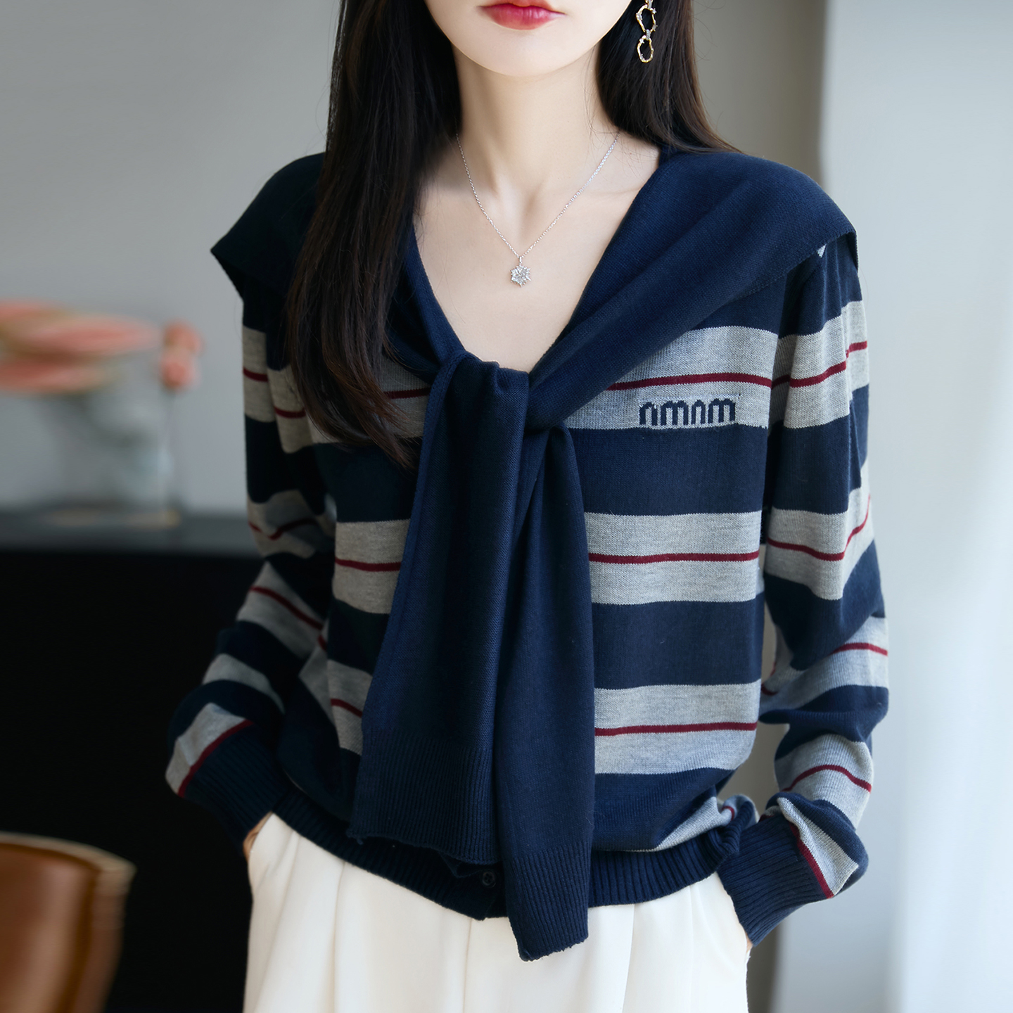 胖mm春秋大码女士毛衣遮肚子显瘦飘带上衣2025早秋新款针织打底衫