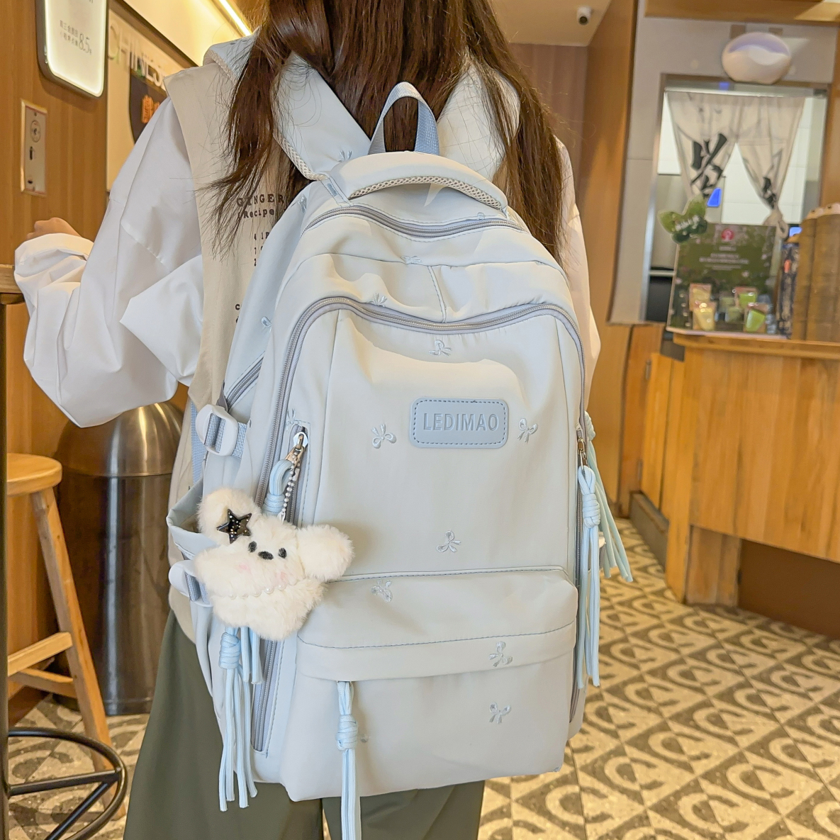 新款大容量书包女生小学生初中生高中生背包女孩纯色字母双肩包