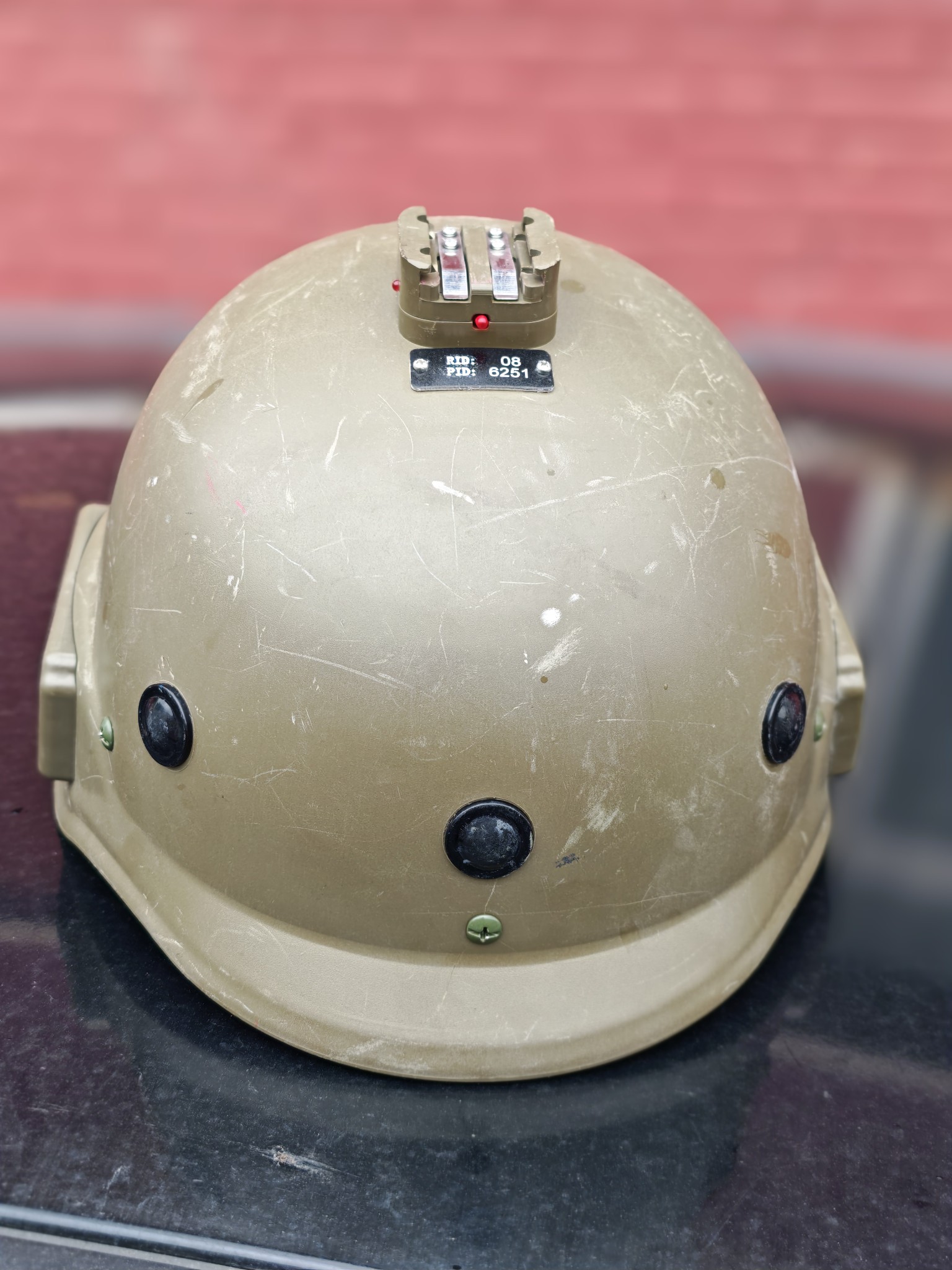 老式收藏品  CS头盔 红蓝对抗头盔 骑行头盔  激光对抗头盔