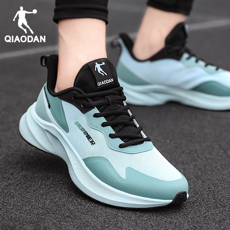 乔丹运动鞋男鞋2025秋季户外跑步鞋新款网面透气跑步鞋防泼水跑鞋