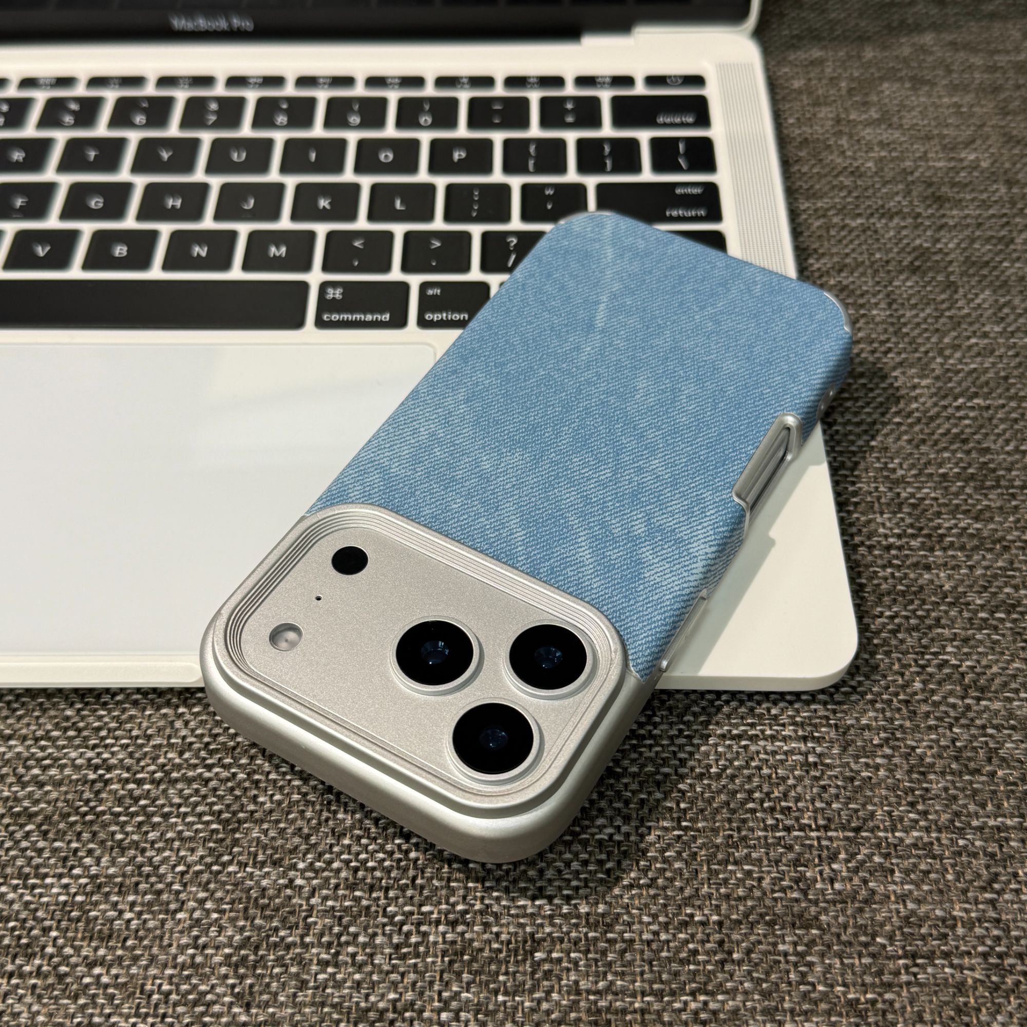 雅天立ins复古蓝色牛仔纹适用苹果17/16/14手机壳华为vivoppo小米