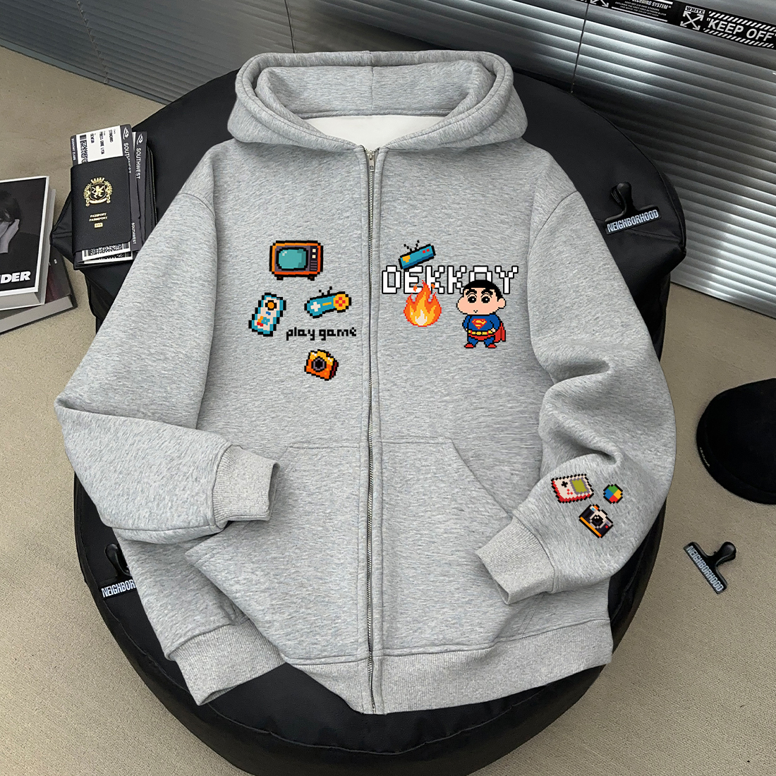 美式像素卡通动画印花外套秋冬季男女开衫连帽拉链杏色情侣卫衣