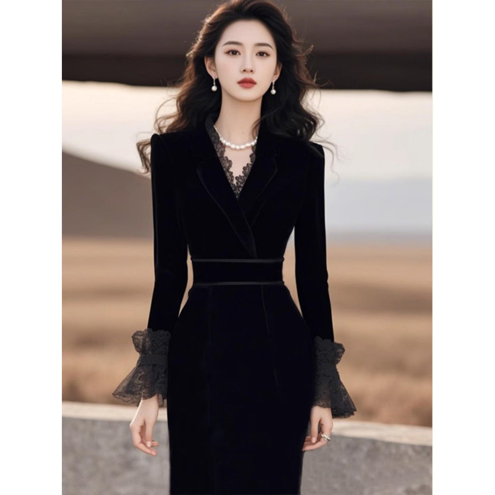上流社会气质名媛轻奢平时礼服赫本风黑色丝绒裙子连衣裙秋冬衣服