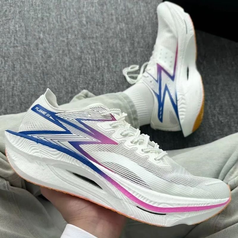 断码李宁天波飞燃.全掌碳板科技跑鞋缓震防滑减震竞速马拉松体测