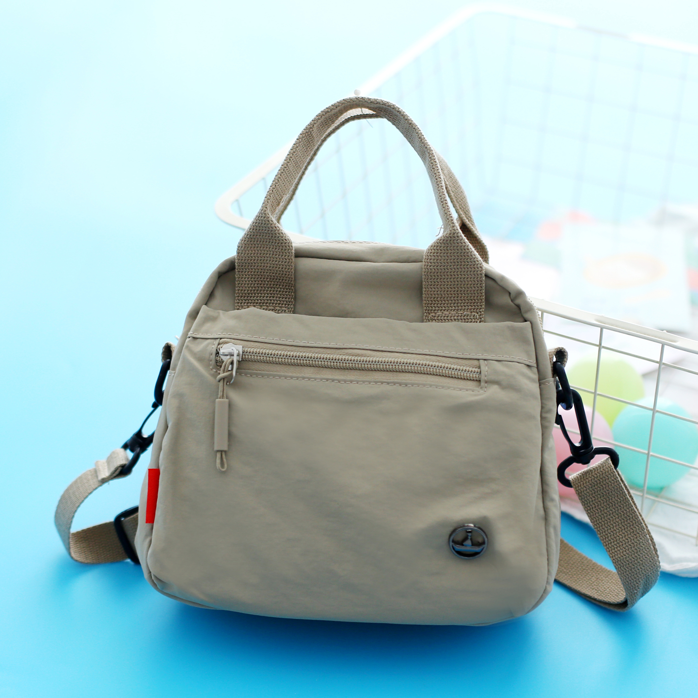 百搭迷你学生斜挎包女包2025新款小包防水单肩手提两用逛街小方包