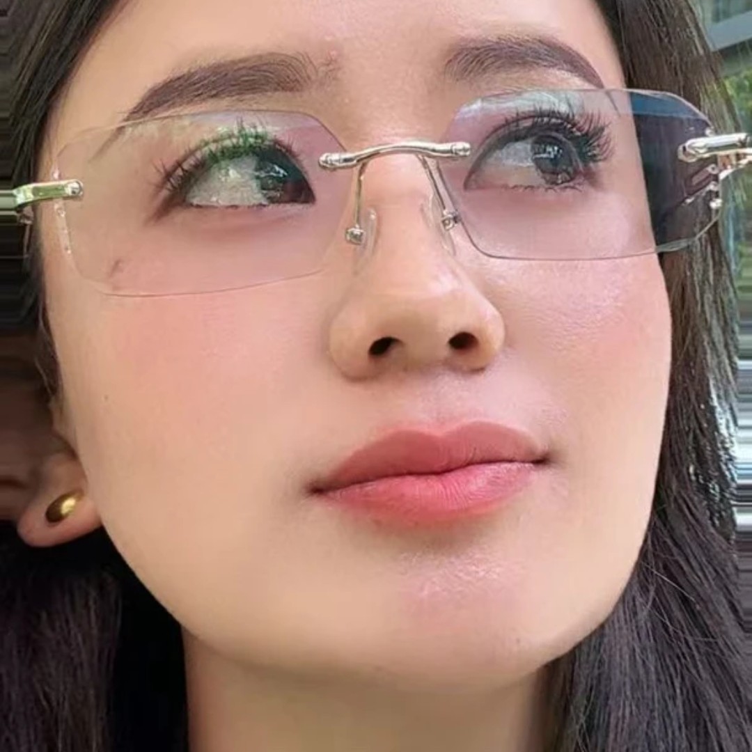 林芝卓玛变色眼镜