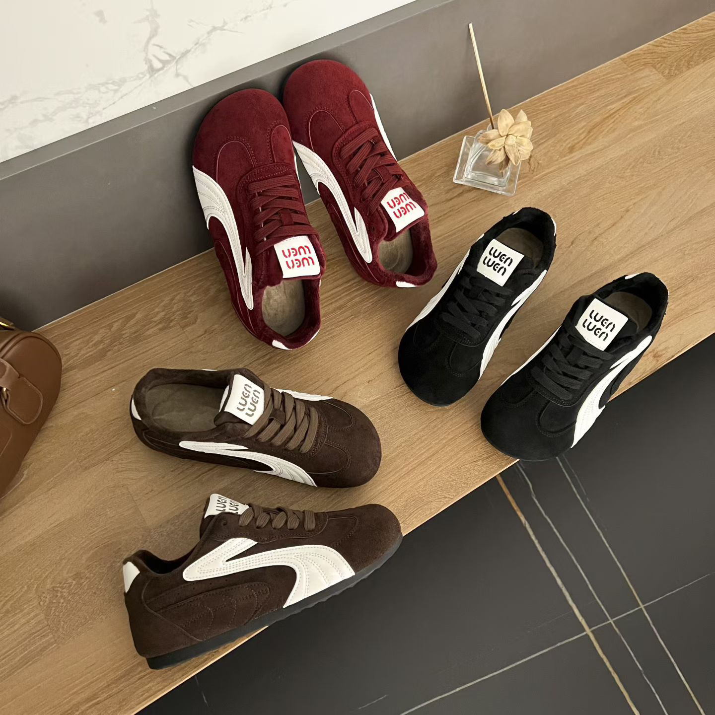 2025冬季百搭爆款超级好看棉鞋新款保暖加绒运动休闲鞋防滑显脚小