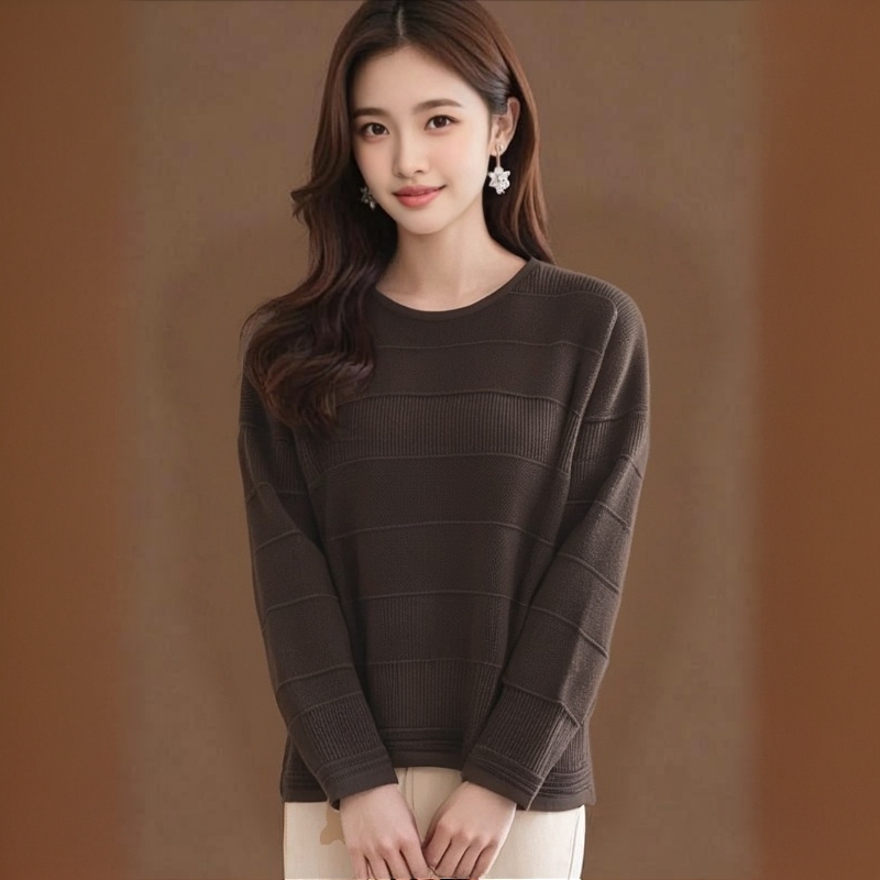 慕成家琥珀流光 早秋胖m丝光感针织圆领女长袖镂空显瘦针织衫春秋