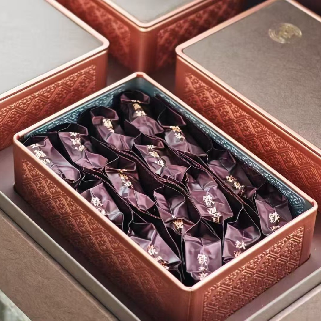 炭焙浓香型铁观音茶叶正宗上等特级乌龙茶礼盒