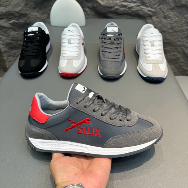 秋冬新款男士休闲鞋拼色潮流百搭韩版轻便舒适运动板鞋