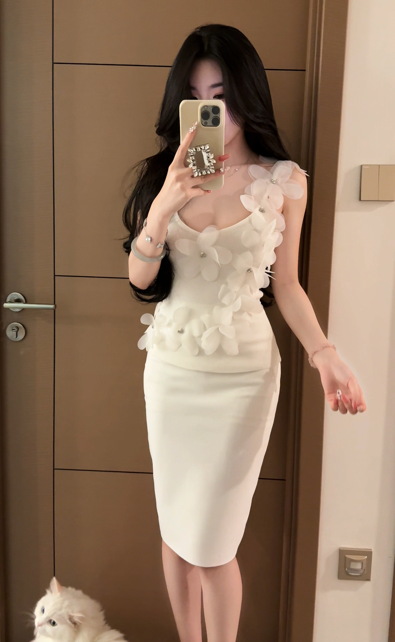 XIONGWEN雯雯子【美丽废物】优雅气质上衣女立体手工花朵点缀背心