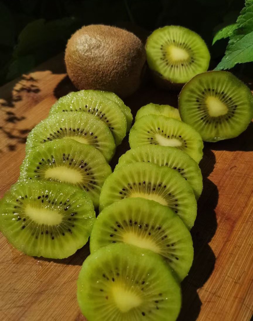 陕西徐香猕猴桃应季新鲜采摘甜糯多汁树熟品质足