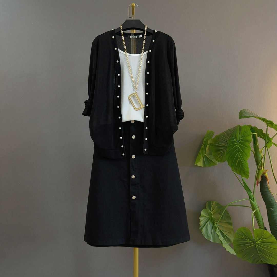 早秋款胖mm时尚钉珠假俩件开衫&短裙遮肉显瘦大码俩件套