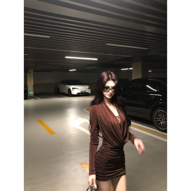 【千金派对】法式纯欲风荡领蕾丝收腰显瘦性感长袖包臀连衣裙2622#