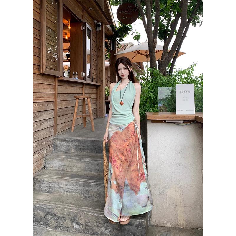 海边度假风套装独特别致褶皱挂脖背心女夏季复古扎染半身裙两件套