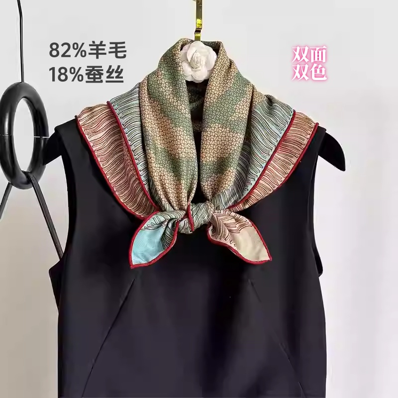 真丝羊毛玫瑰双面印花丝巾女士春夏季薄款气质百搭秋冬百搭小围巾