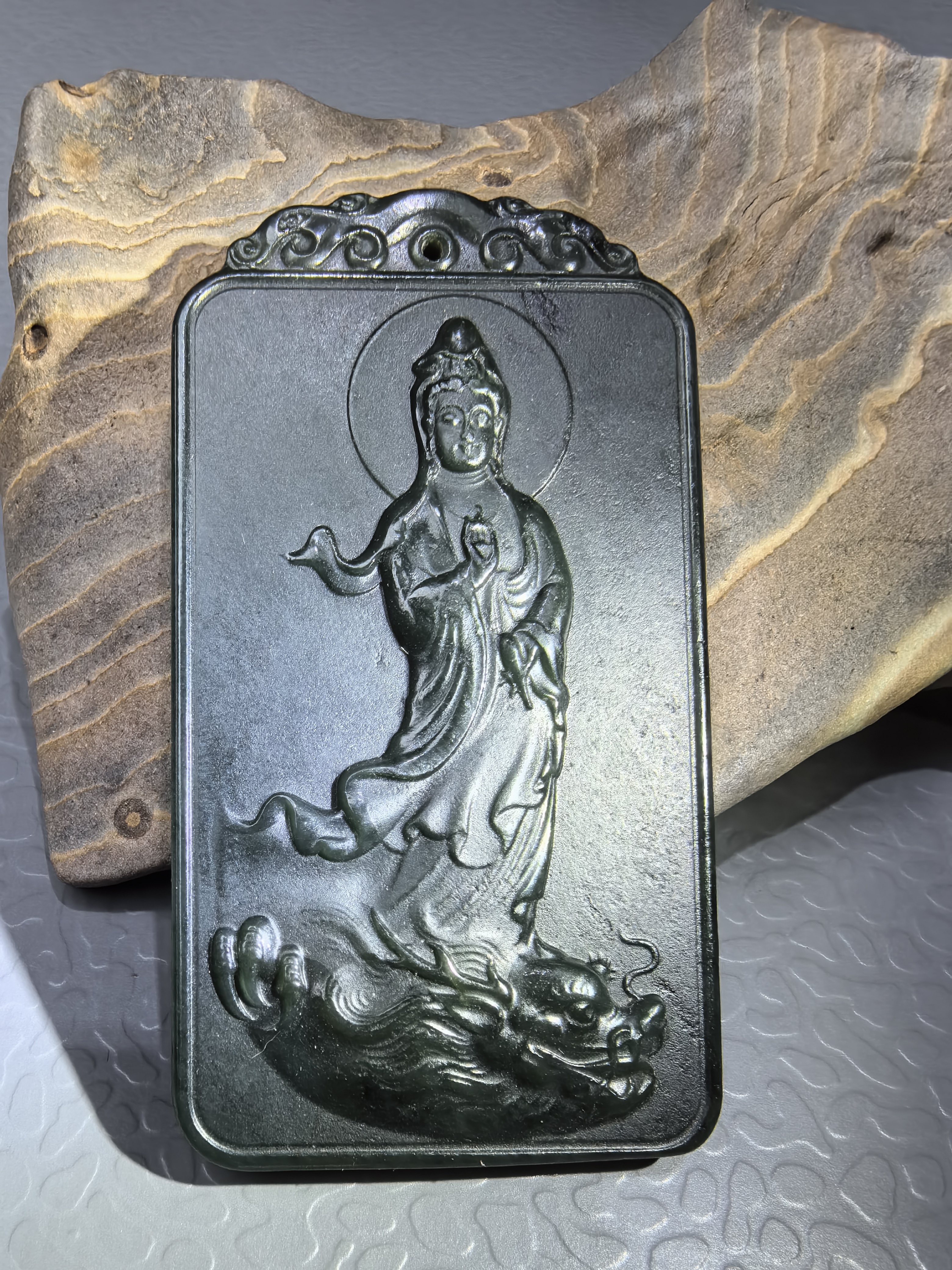 和田玉黑青御龙观音47大牌子