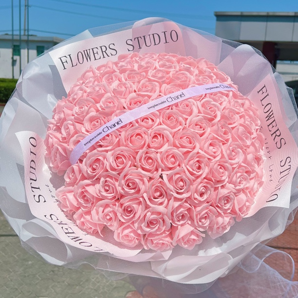 99朵红玫瑰520送老婆情人节礼物送妈妈香皂花顺丰发货送花上门