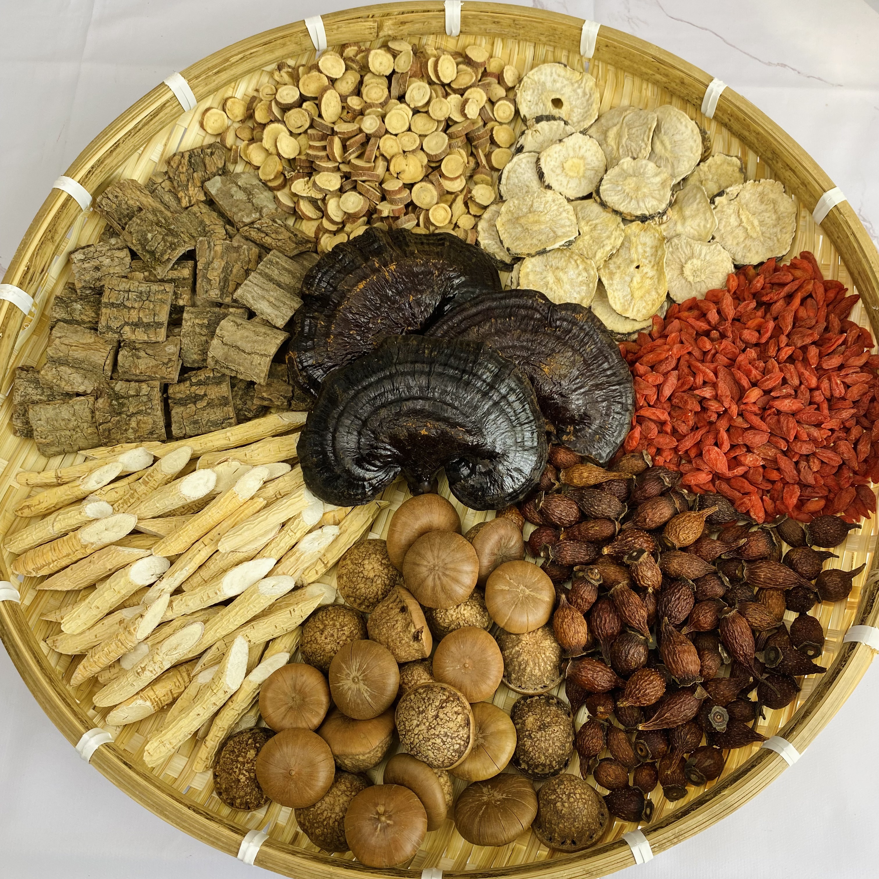 英雄泡酒料 灵芝+牛大力+玛卡+金樱子+石头果+杜仲+甘草片+枸杞