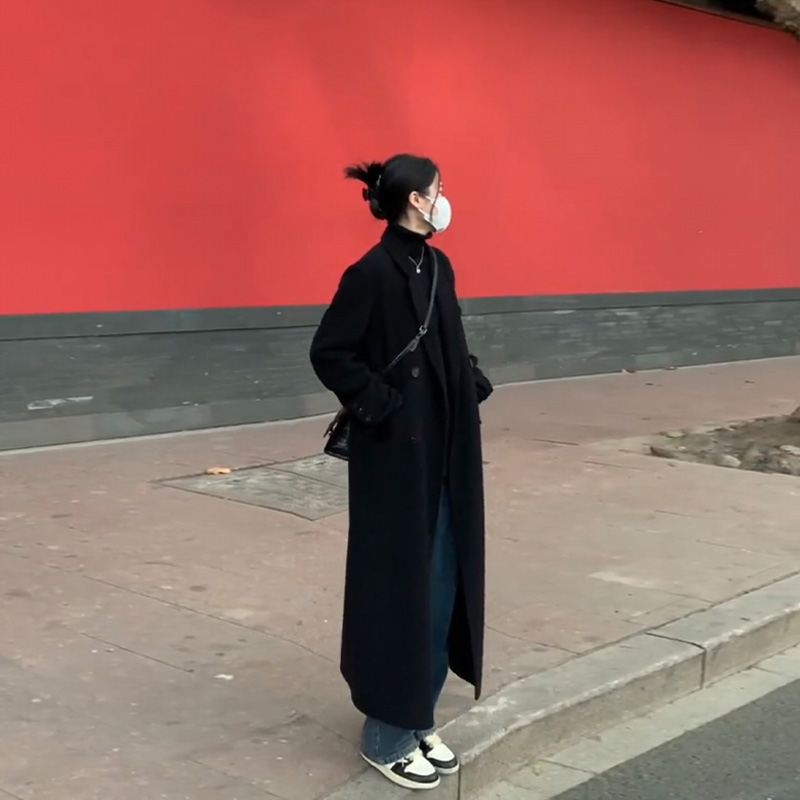 黑色呢子大衣女长款2025秋冬新款赫本风小个子韩系高级感毛呢外套