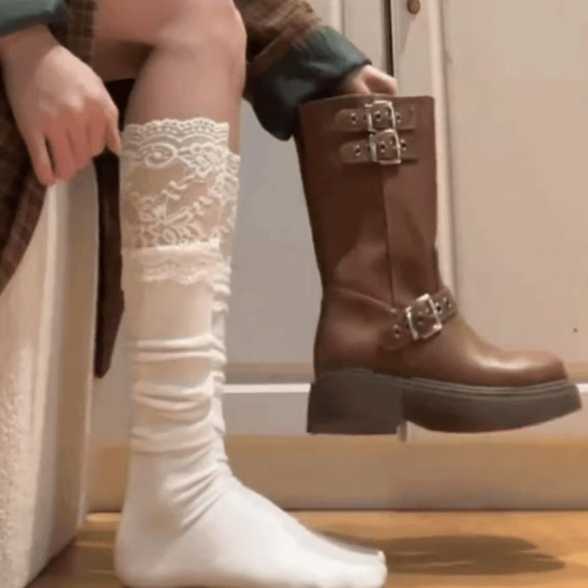 过膝袜高筒小腿袜长靴袜女秋配靴子蕾丝花边中筒日系堆堆袜小腿袜