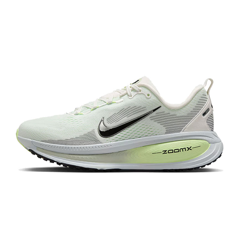 Nike耐克女子VOMERO运动跑步鞋HM6804-107