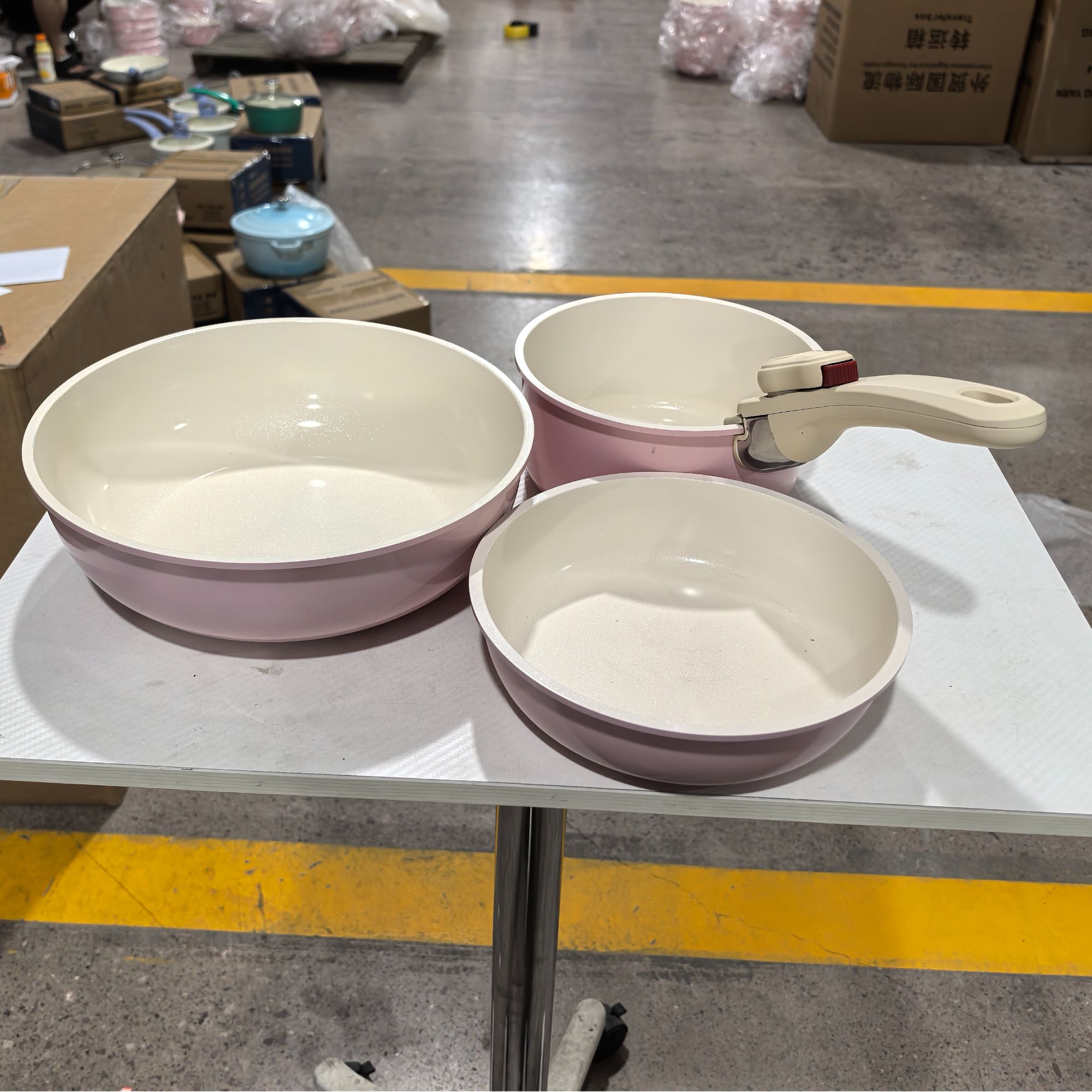 【外贸原单】粉色三件套26炒锅胚+18奶锅胚+20煎锅胚带手柄微瑕疵