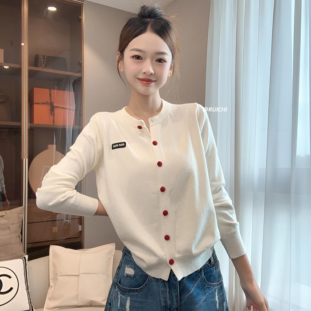 2025秋季新款韩版圆领字母小标撞色纽扣高级薄款修身针织开衫上衣